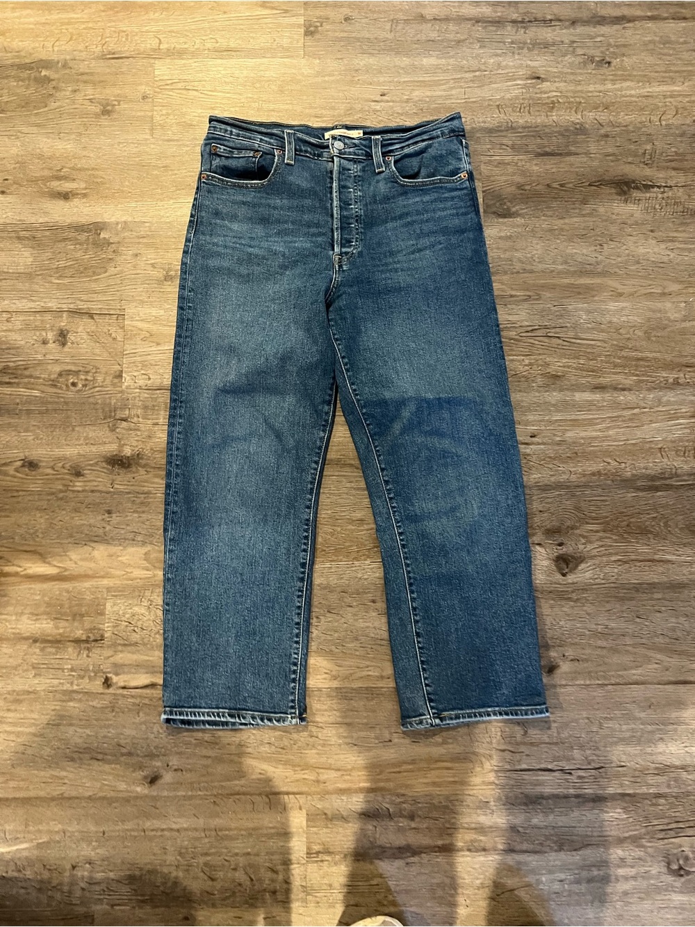 Levi's Women's ribcage Straight-Leg Blue Jeans